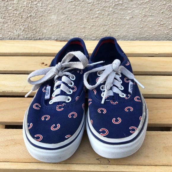 classic low top vans